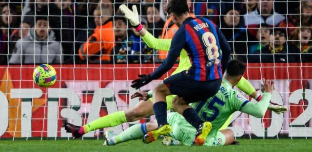 梁宏业：1比0小胜，哈维又犯罪了？